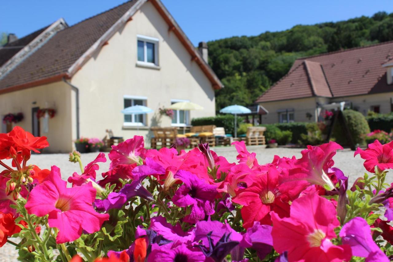 Le Domaine De L Etang Le Merger Oeuilly ภายนอก รูปภาพ